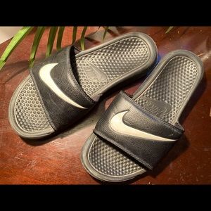 Nike slip on black slides